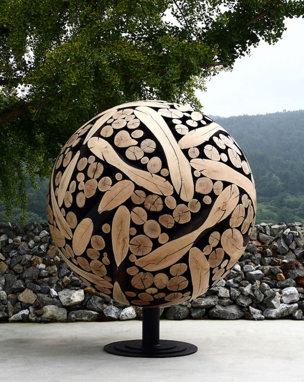 globe-sculpture
