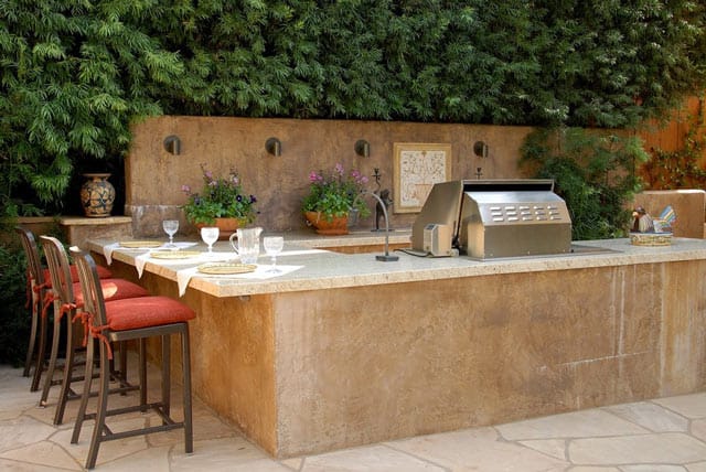 back-patio-designs-in-exterior-covered-grill