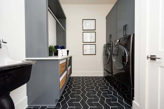 Decorated Laundry Rooms Design